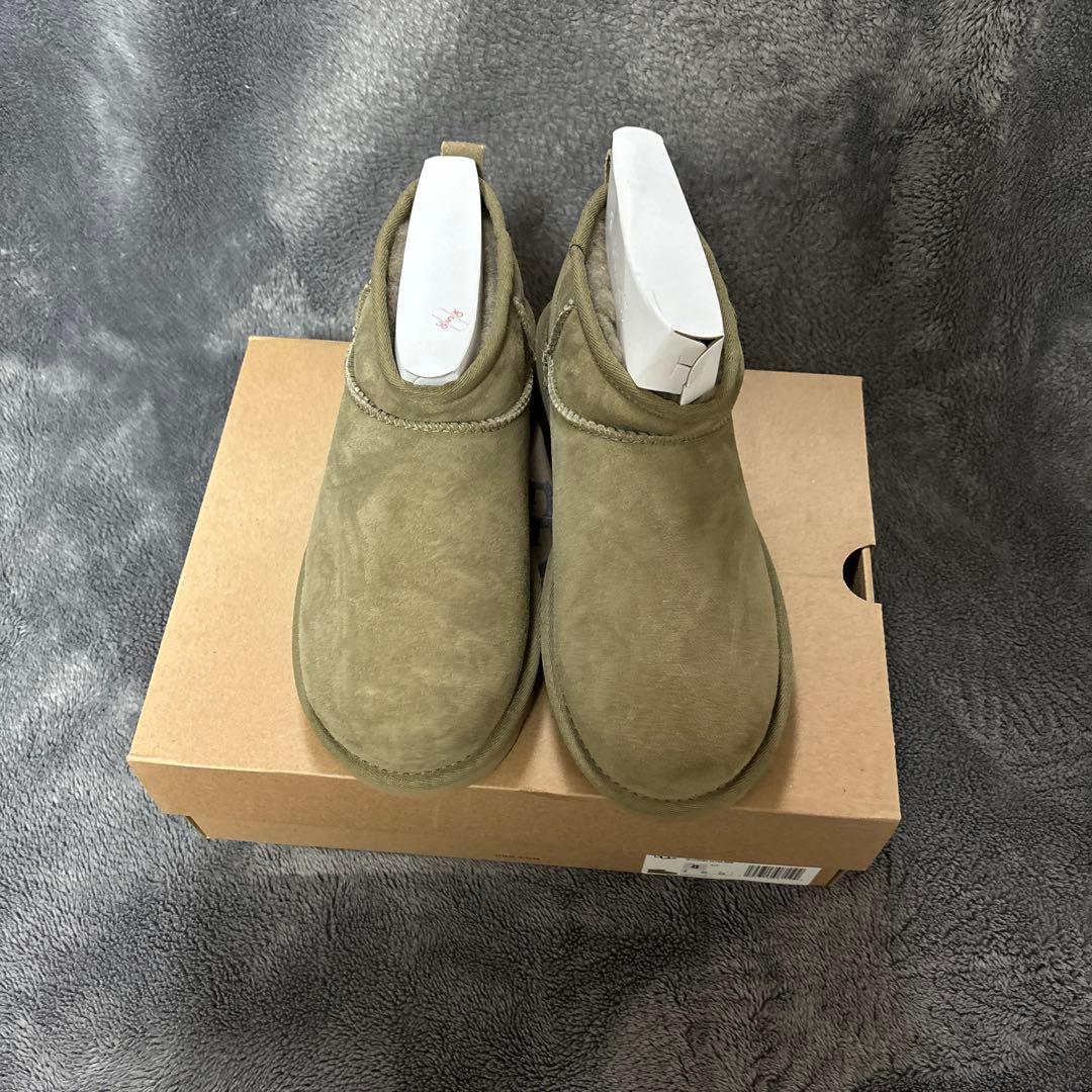 里蔵　ジャーナルスタンダードレリューム UGG CLASSIC ULTRA