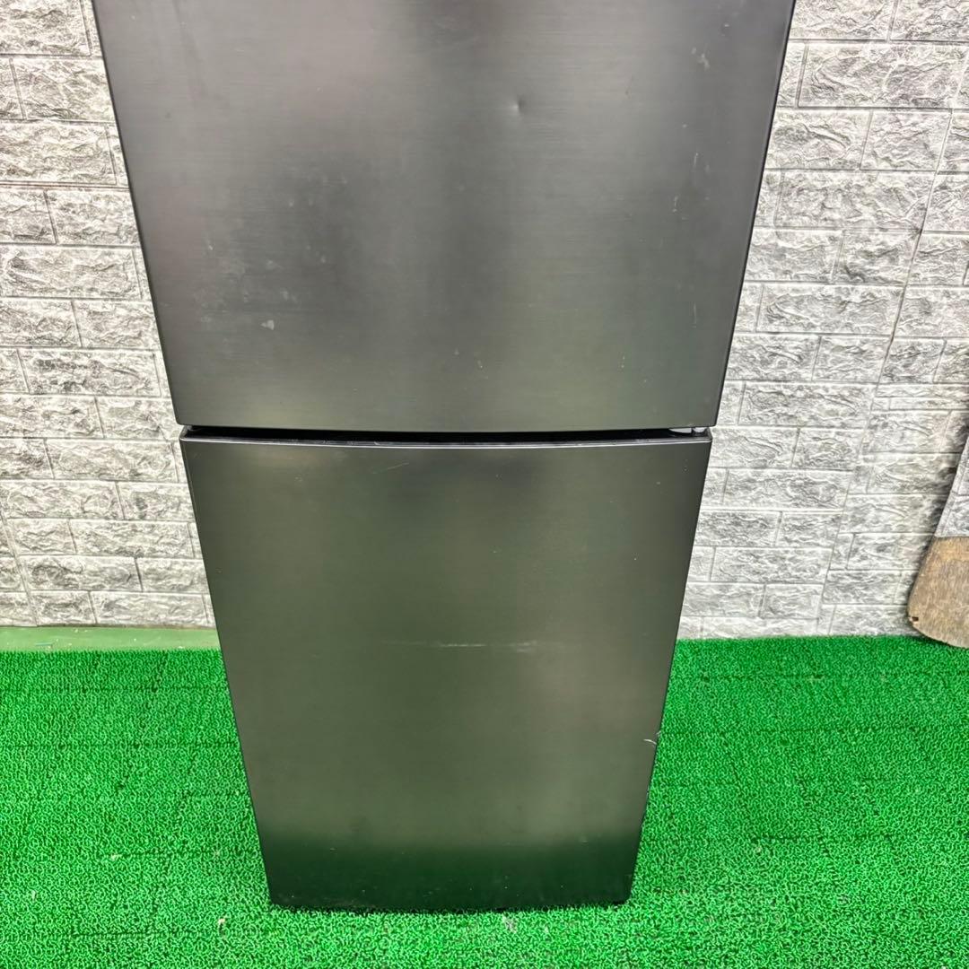 338 冷蔵庫　小型　一人暮らし　右開き　ブラックカラー　美品　洗濯機も有