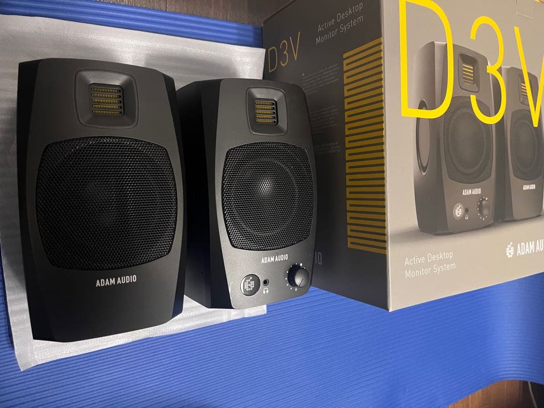 【ほぼ新品です】ADAM AUDIO D3V 黒